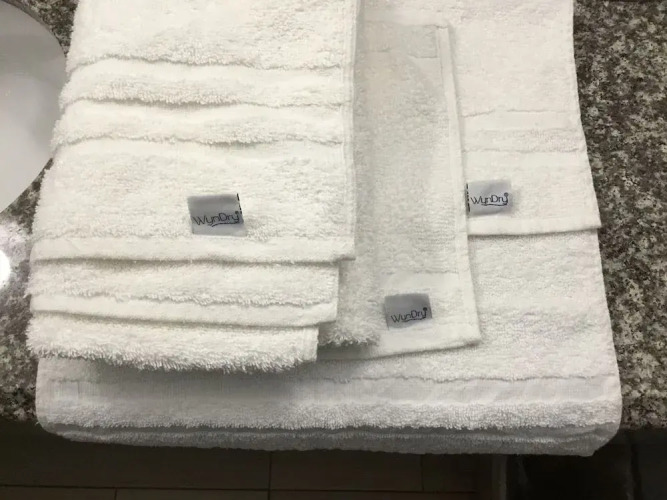 Days Inn & Suites Katy