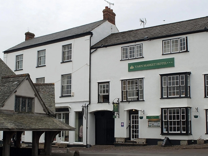 Yarn Market Hotel