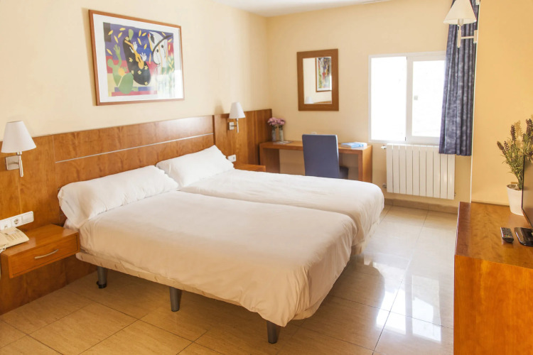 Hostal Savoy — фото 2
