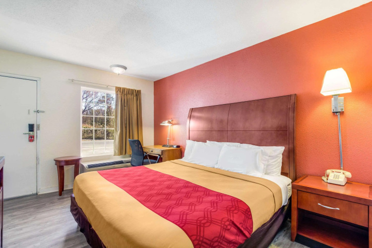 Econo Lodge — фото 5