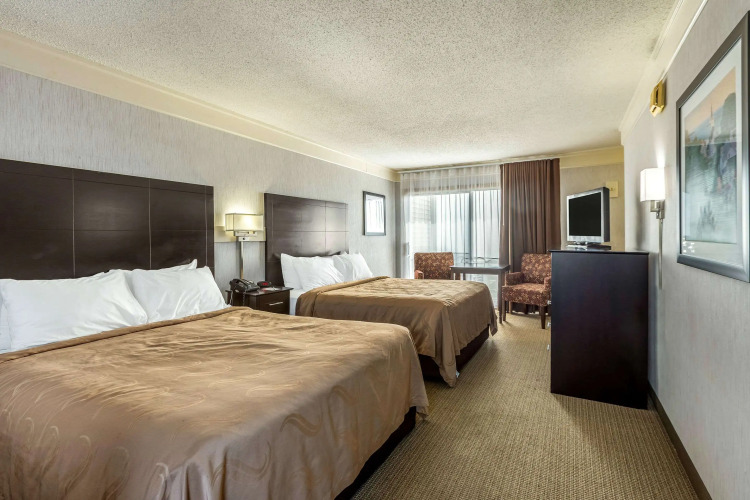 Quality Inn Lakefront — фото 3