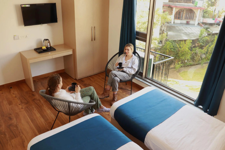 The Blue Jay Hostel | Dorms & Rooms — фото 2