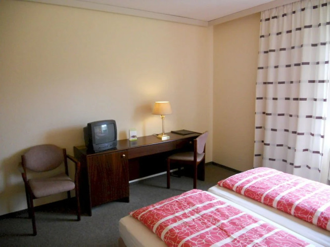 Hotel Waldkur — фото 3