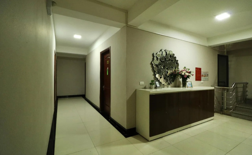 iStay Hotel Apartment 1