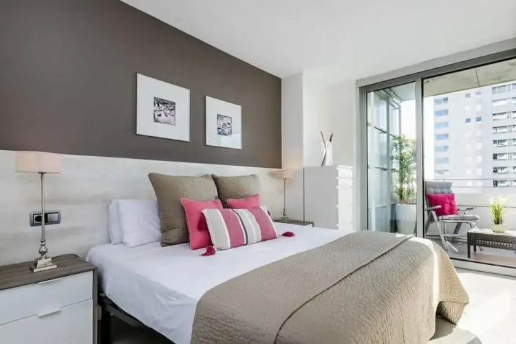 Stylish 2bed/2bath With Swimming Pool — фото 3