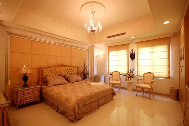 Baroque House — фото 2
