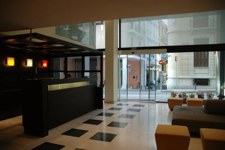 Hermes Hotel — фото 2