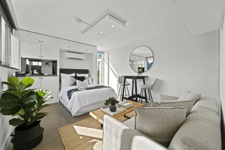 Modern Potts Point Studio — фото 2