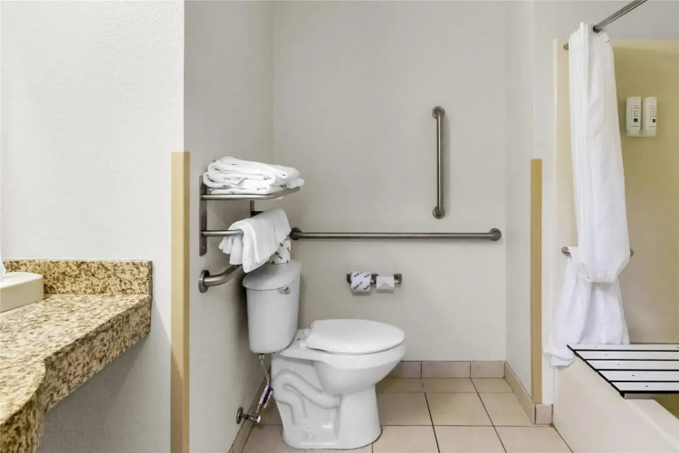 Quality Inn Near Interstate I94
