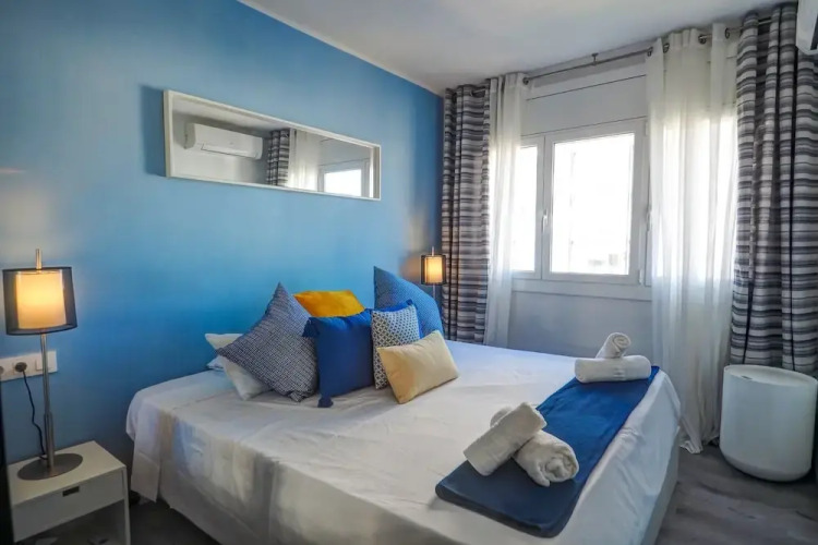 Chic Sea View Apartment — фото 3