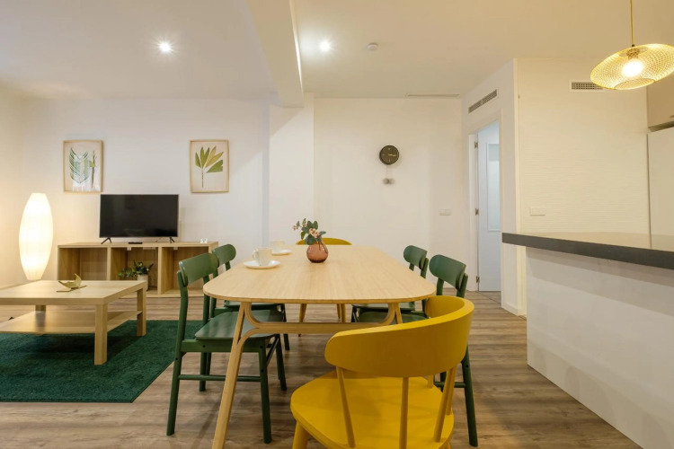 Bright & Very Comfortable Apartment — фото 4