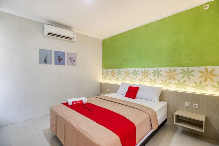 RedDoorz near Malioboro Tugu Station Jogja 2