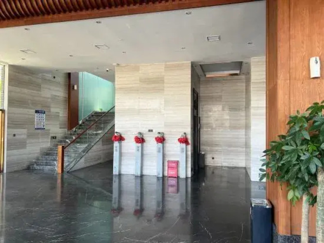 Junlun Hot Spring Hotel — фото 2