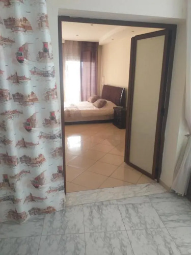Big appartement avec jacuzzi — фото 3