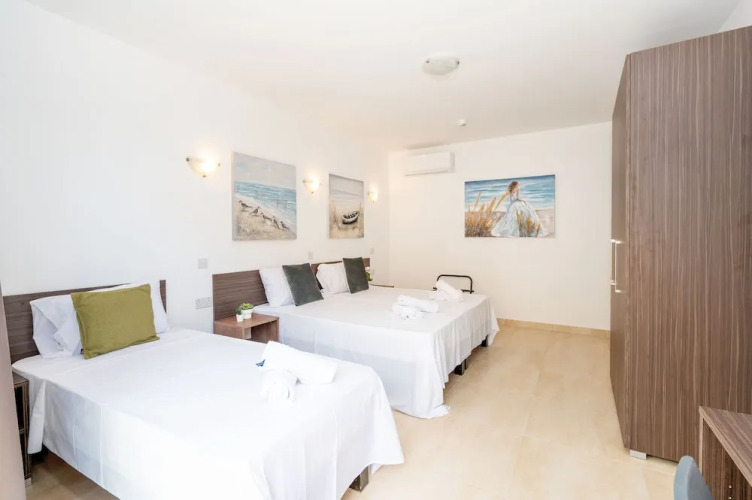 Islet Seafront 1 Bedroom Apartment — фото 5
