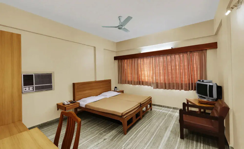 Hotel Meru — фото 3