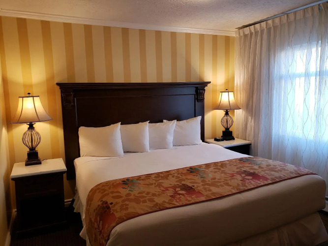 Arbutus Inn — фото 4