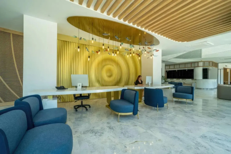 Lures Hotel — фото 2