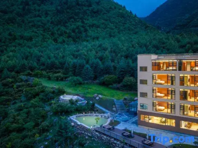 BanShanMiJing Spring Hotel — фото 2