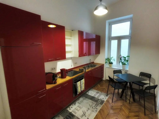 Central-Located Flat — фото 3