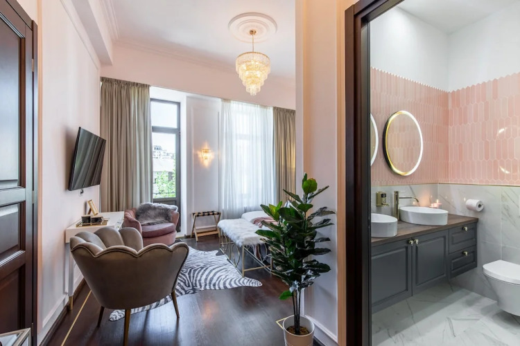 Old Town Luxury Suites — фото 4