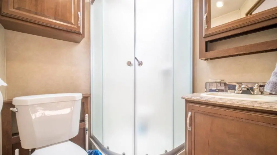 Destination RV IV Fully Setup OK44 — фото 4