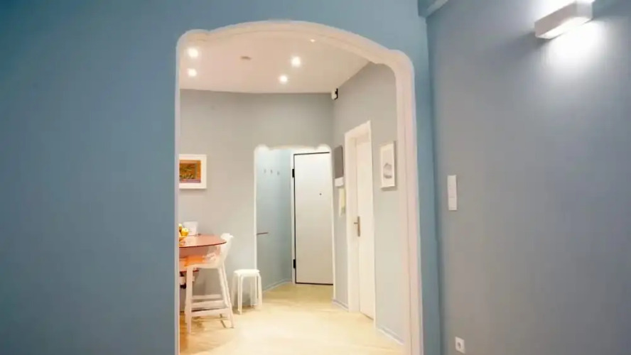 Modern Central Fully Equipped Apt — фото 4
