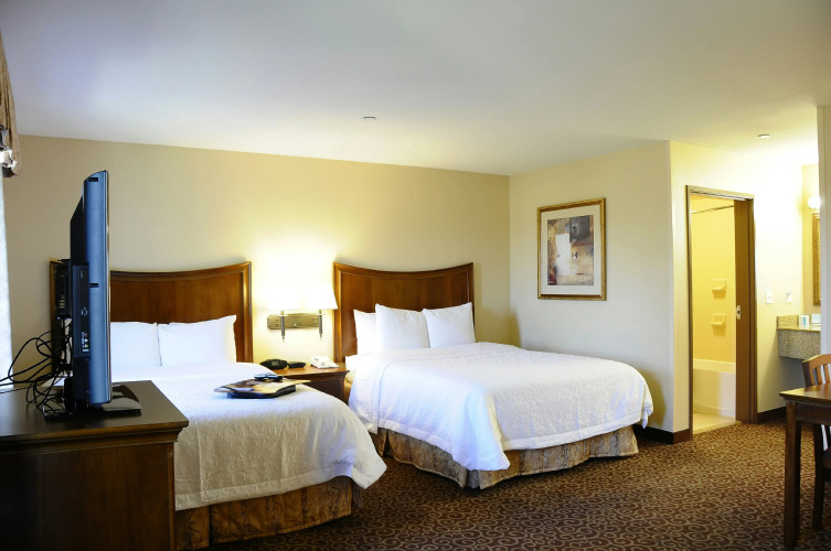 Hampton Inn & Suites Red Bluff — фото 3