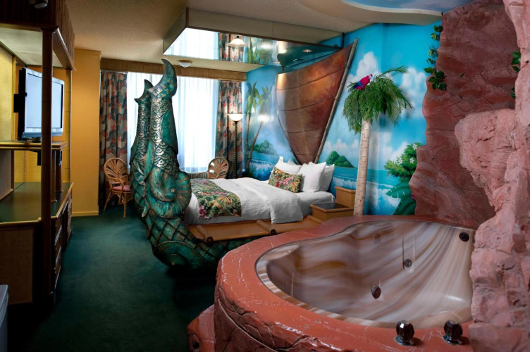Fantasyland Hotel — фото 2