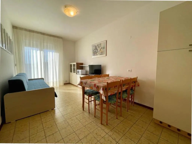Apartment for Five With Balcony — фото 2