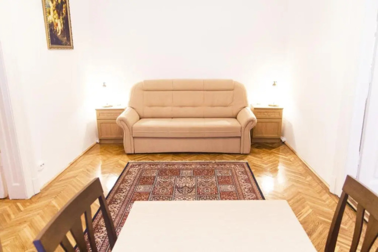 Authentic Budapest Apartment — фото 2
