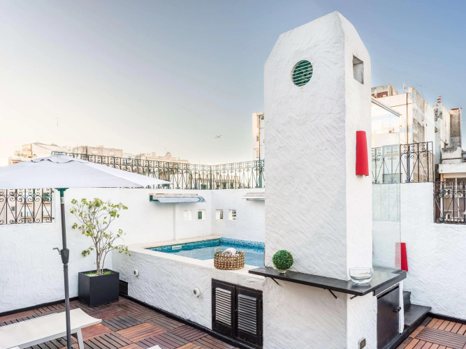 Melia Recoleta Plaza