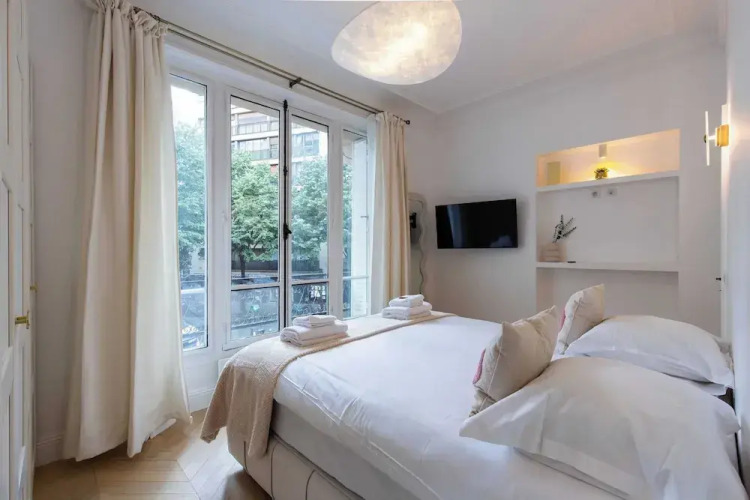 Charming Flat - 2bd/6p - Passy / Eiffel Tower — фото 3