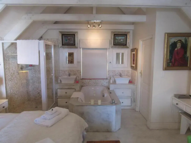 A & A Self catering — фото 4