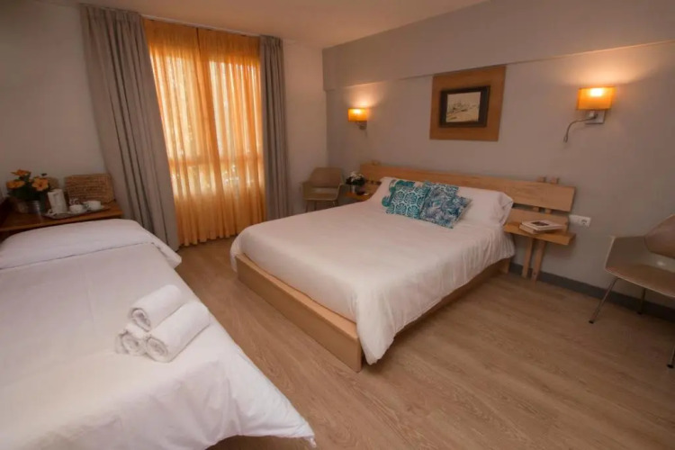 Hotel Yola — фото 2