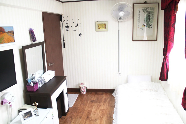 A Ji Hostel — фото 4