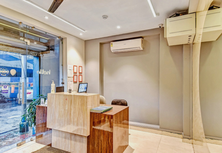 Hotel O MB International