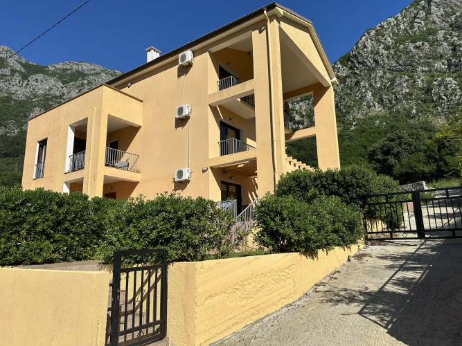 Апарт-отель Villa Risan — фото 2