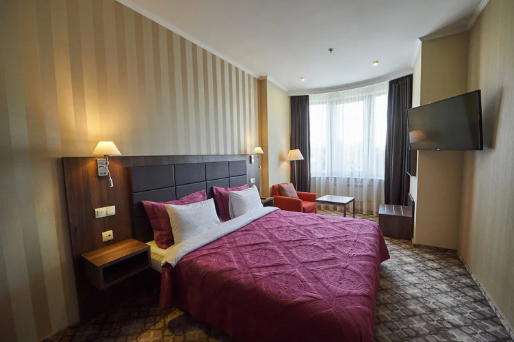 Фотография номера гостиницы Ramada by Wyndham Rostov-on-Don Hotel and Spa