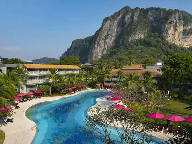Курортный отель Aonang Villa Resort