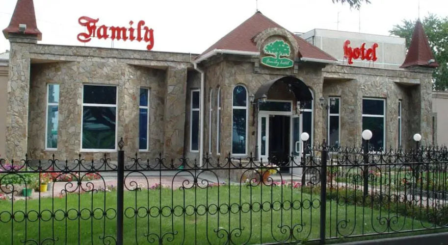 Family Hotel