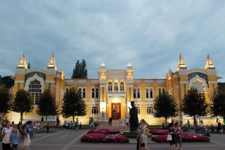 Санаторий Главные Нарзанные Ванны