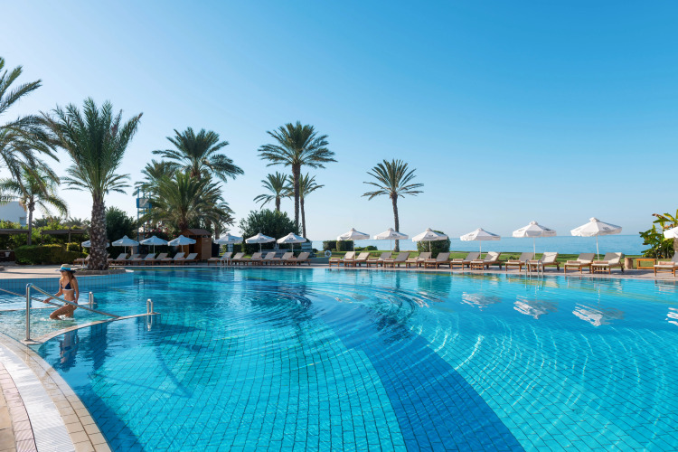Отель Constantinou Bros Athena Beach