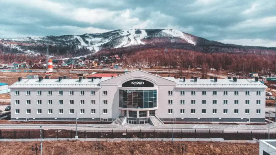Отель Юность