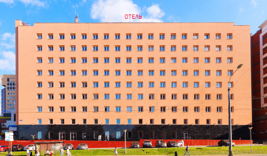 Отель Reddy