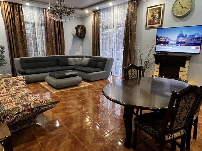 Uyutny Guest House