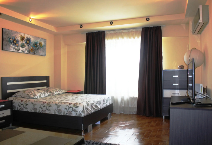 Alba Iulia square, Premium studio 2 — фото 4