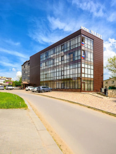 Отель Наири