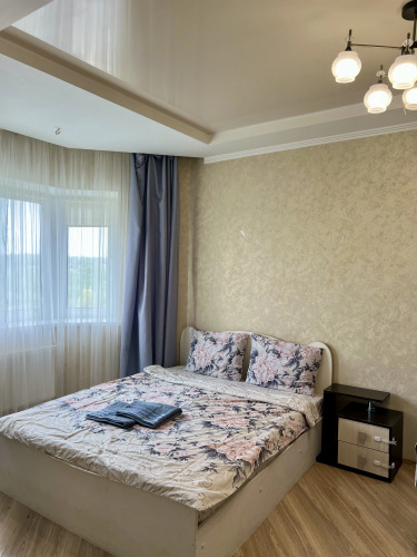 Квартира на Космонавтов 56