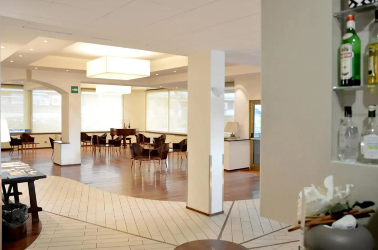 Hotel President